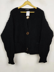 Buy online pre-used pre-loved 100% authentic & Original branded Shein (LS-18918) available in Pakistan. Top international brands avilable.