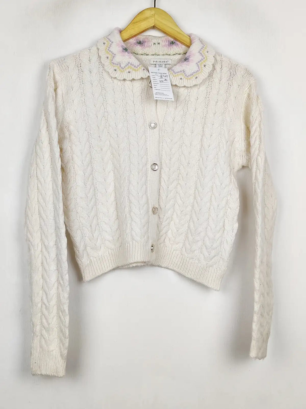 Buy online pre-used pre-loved 100% authentic & Original branded Primark (LS-18929) available in Pakistan. Top international brands avilable.