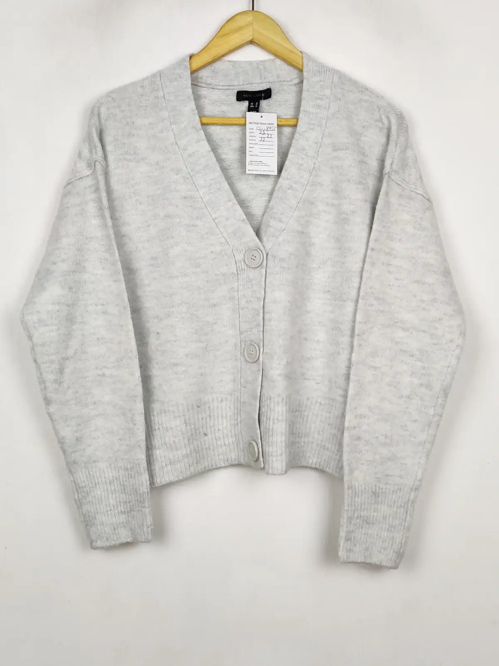 Buy online pre-used pre-loved 100% authentic & Original branded New Look (LS-18955) available in Pakistan. Top international brands avilable.