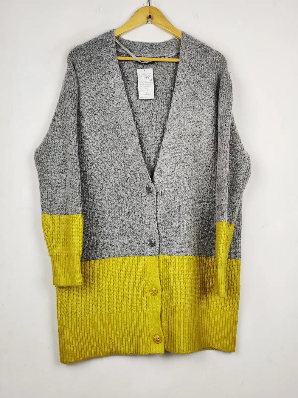 Buy online pre-used pre-loved 100% authentic & Original branded Primark (LS-19047) available in Pakistan. Top international brands avilable.