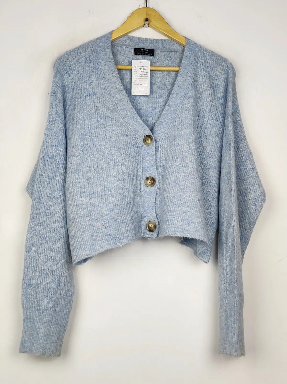 Buy online pre-used pre-loved 100% authentic & Original branded Bershka (LS-19058) available in Pakistan. Top international brands avilable.