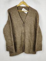 Buy online pre-used pre-loved 100% authentic & Original branded River Island (LS-19082) available in Pakistan. Top international brands avilable.