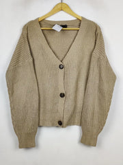 Buy online pre-used pre-loved 100% authentic & Original branded Vero Moda (LS-19185) available in Pakistan. Top international brands avilable.