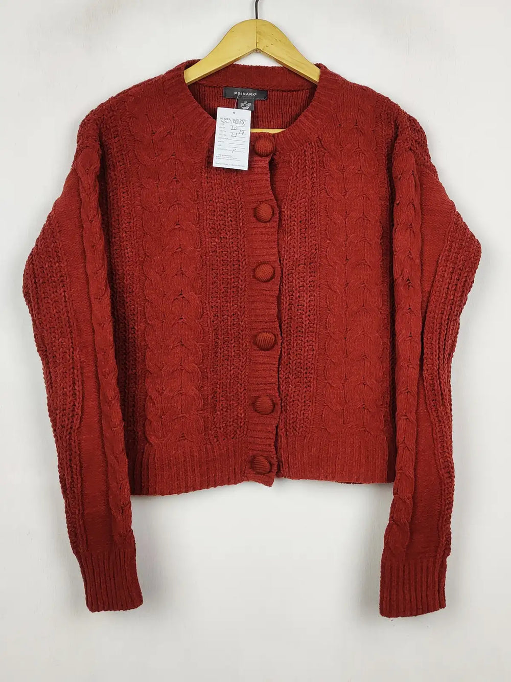 Buy online pre-used pre-loved 100% authentic & Original branded Primark (LS-19228) available in Pakistan. Top international brands avilable.