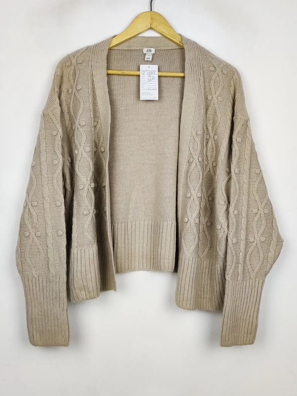 Buy online pre-used pre-loved 100% authentic & Original branded River Island (LS-19242) available in Pakistan. Top international brands avilable.