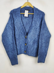 Buy online pre-used pre-loved 100% authentic & Original branded Primark (LS-19272) available in Pakistan. Top international brands avilable.