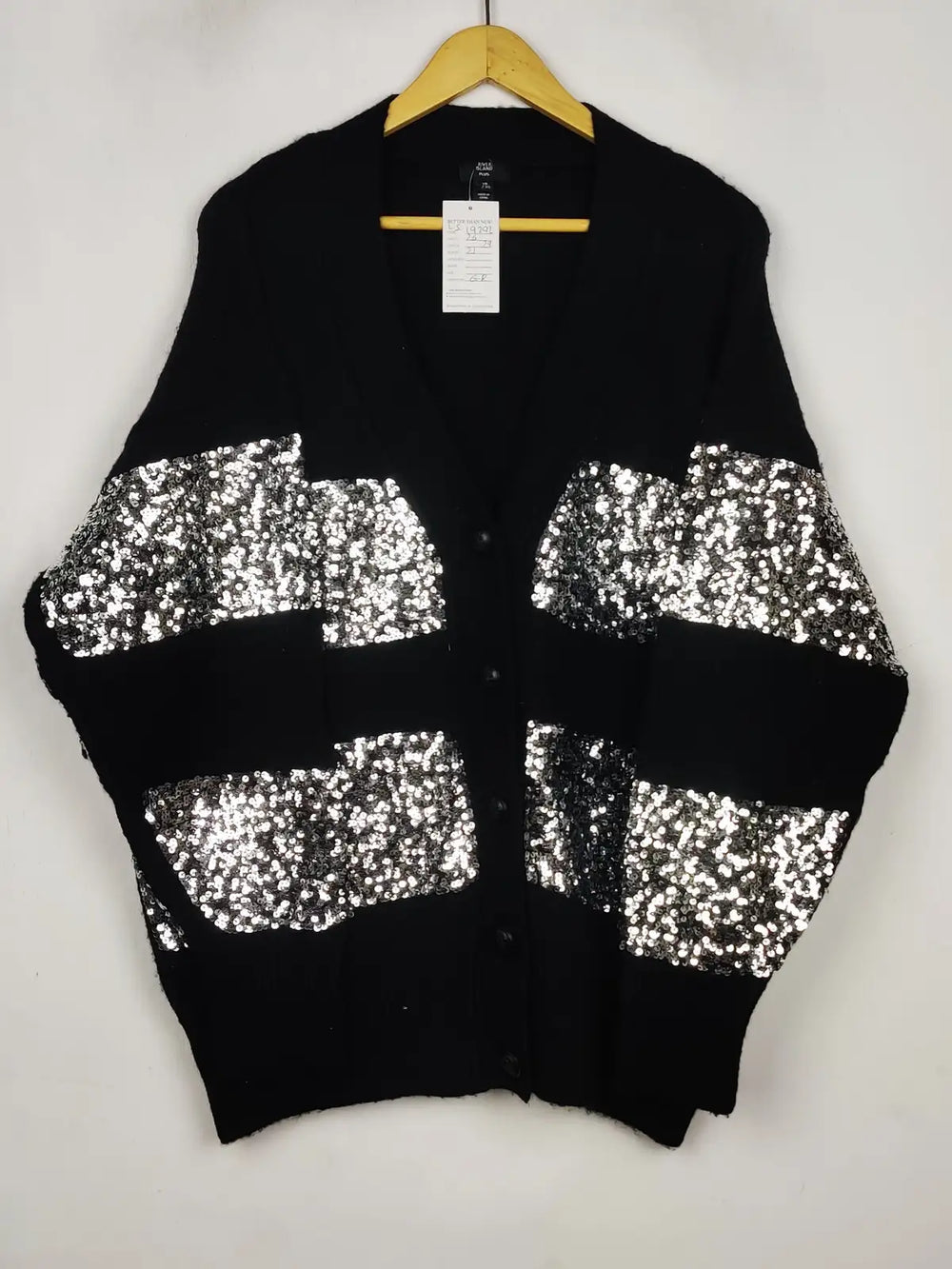 Buy online pre-used pre-loved 100% authentic & Original branded River Island (LS-19292) available in Pakistan. Top international brands avilable.