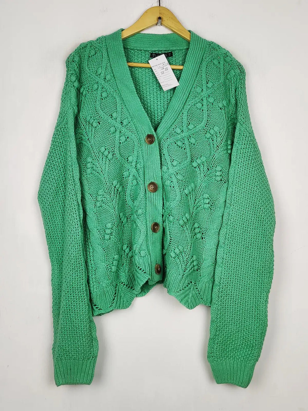 Buy online pre-used pre-loved 100% authentic & Original branded Dunnes Stores (LS-19338) available in Pakistan. Top international brands avilable.