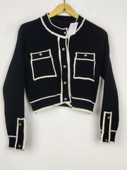 Buy online pre-used pre-loved 100% authentic & Original branded Unknown Brand (LS-19352) available in Pakistan. Top international brands avilable.