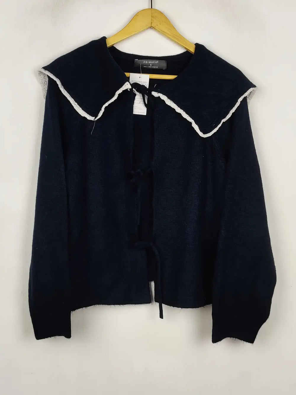 Buy online pre-used pre-loved 100% authentic & Original branded Primark (LS-19377) available in Pakistan. Top international brands avilable.