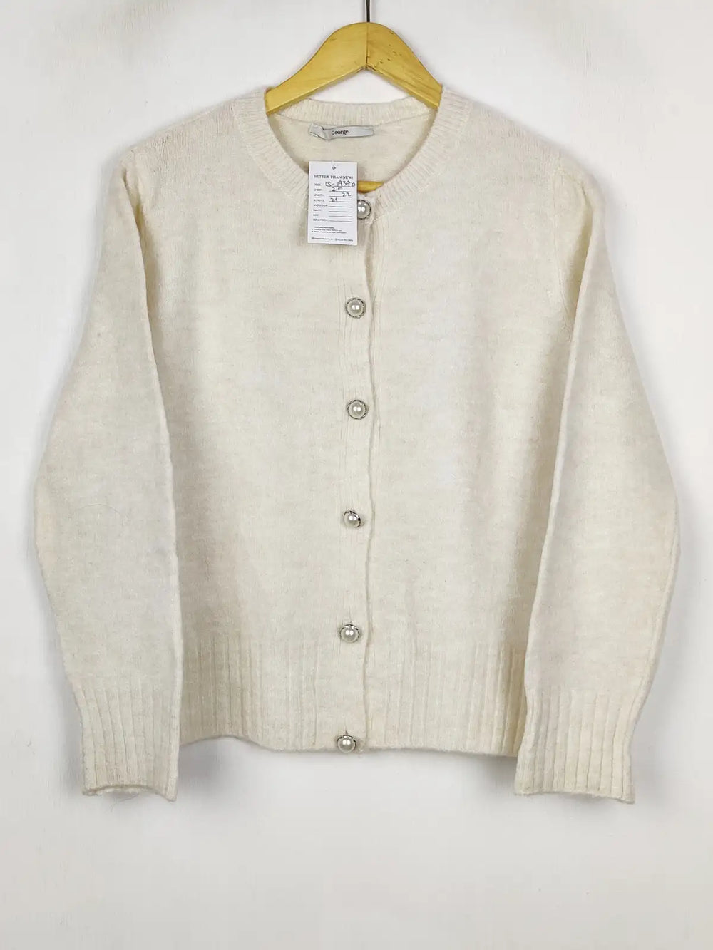 Buy online pre-used pre-loved 100% authentic & Original branded George (LS-19390) available in Pakistan. Top international brands avilable.