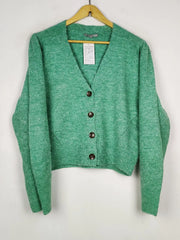 Buy online pre-used pre-loved 100% authentic & Original branded Oliver Bonas (LS-19397) available in Pakistan. Top international brands avilable.