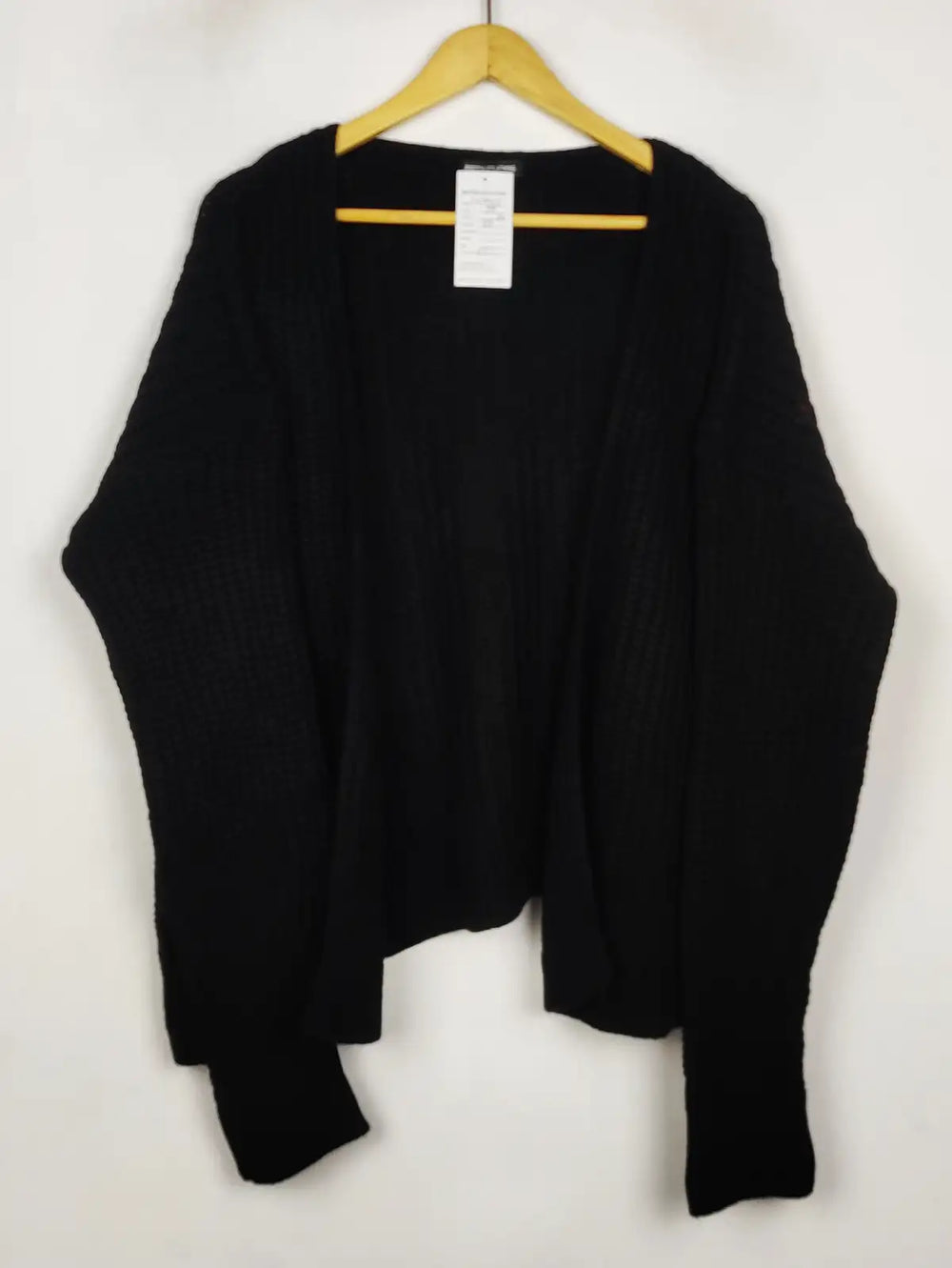 Buy online pre-used pre-loved 100% authentic & Original branded Prettylittlething (LS-19412) available in Pakistan. Top international brands avilable.
