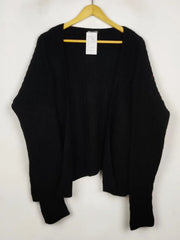 Buy online pre-used pre-loved 100% authentic & Original branded Prettylittlething (LS-19412) available in Pakistan. Top international brands avilable.