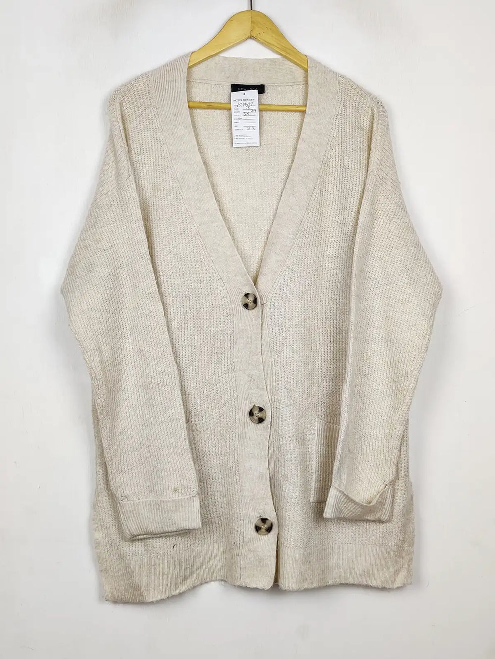 Buy online pre-used pre-loved 100% authentic & Original branded New Look (LS-19419) available in Pakistan. Top international brands avilable.