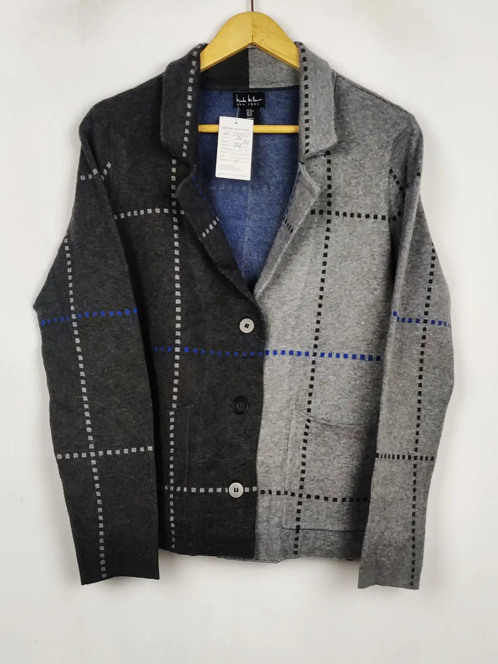 Buy online pre-used pre-loved 100% authentic & Original branded Nicole Miller (LS-19422) available in Pakistan. Top international brands avilable.