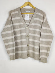 Buy online pre-used pre-loved 100% authentic & Original branded Primark (LS-19470) available in Pakistan. Top international brands avilable.