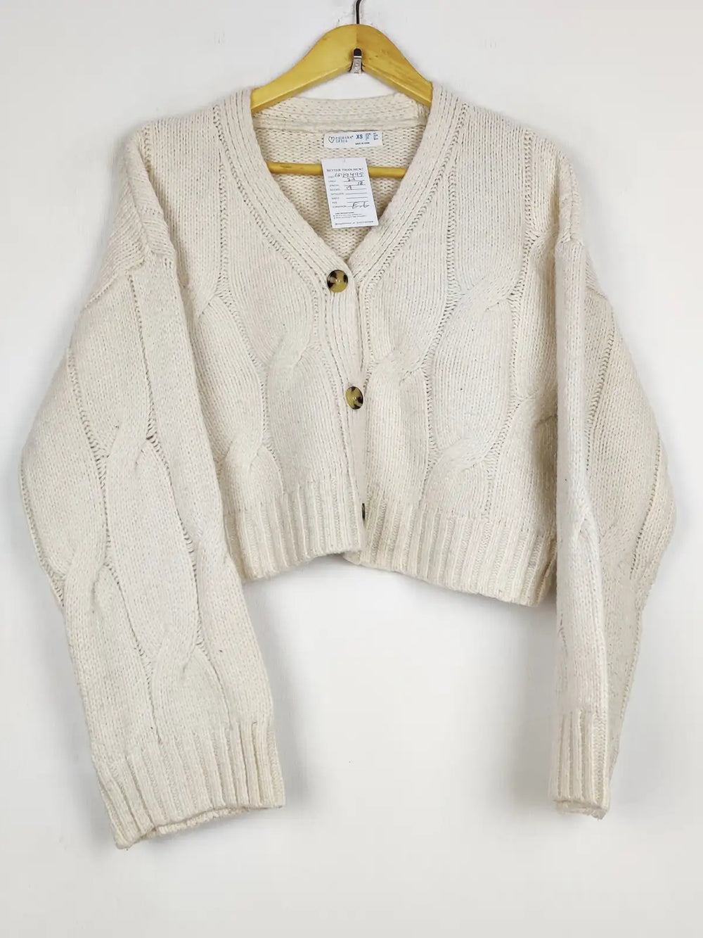 Buy online pre-used pre-loved 100% authentic & Original branded Primark (LS-19495) available in Pakistan. Top international brands avilable.
