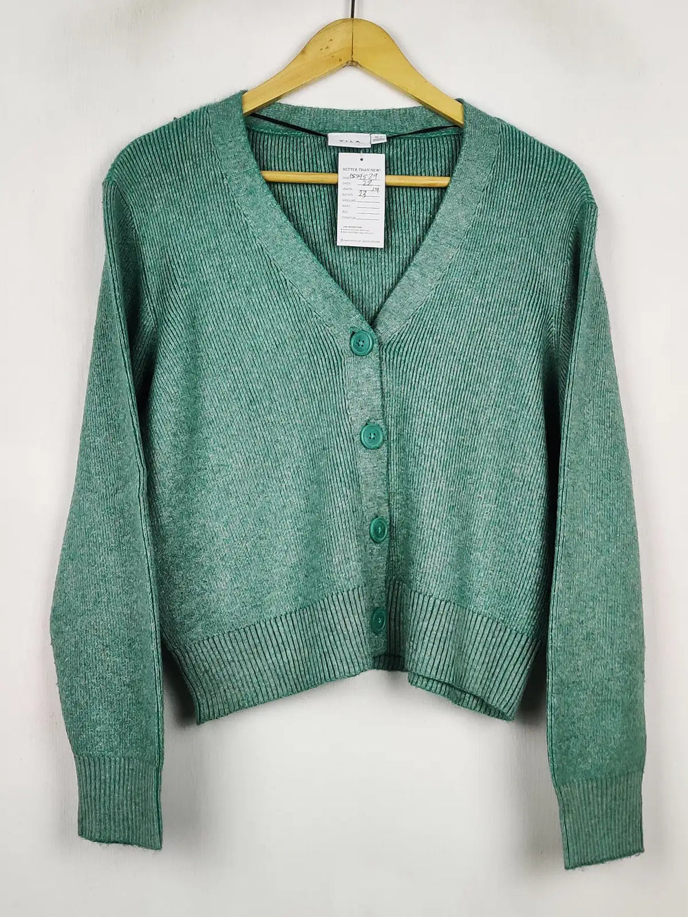 Buy online pre-used pre-loved 100% authentic & Original branded Vila (LS-19529) available in Pakistan. Top international brands avilable.