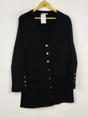 Buy online pre-used pre-loved 100% authentic & Original branded Zara (LS-19540) available in Pakistan. Top international brands avilable.