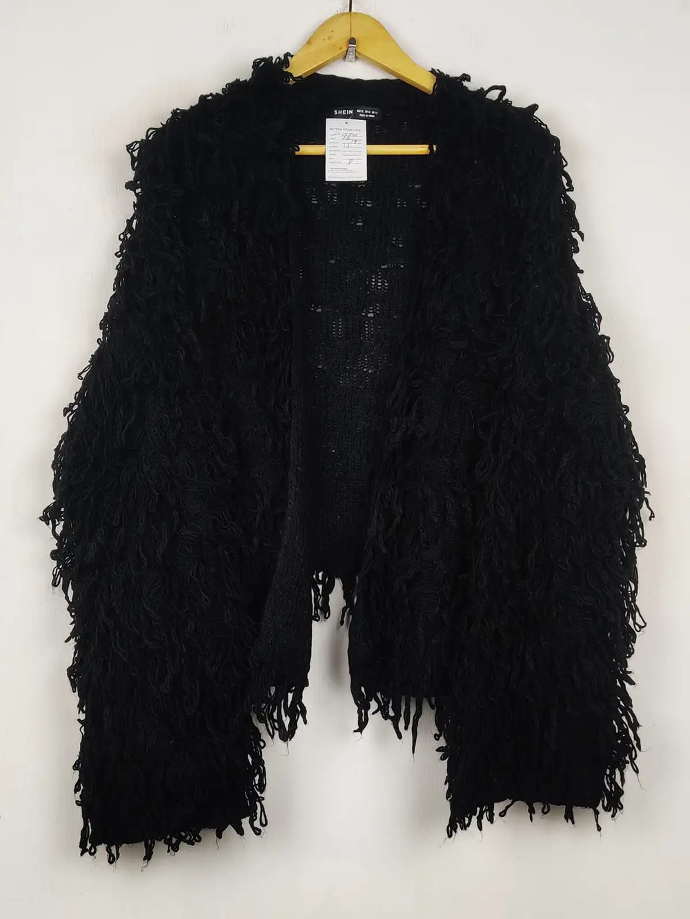 Buy online pre-used pre-loved 100% authentic & Original branded Shein (LS-19555) available in Pakistan. Top international brands avilable.
