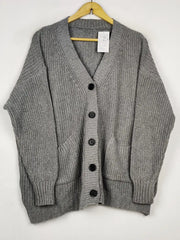 Buy online pre-used pre-loved 100% authentic & Original branded Urbanic (LS-19567) available in Pakistan. Top international brands avilable.