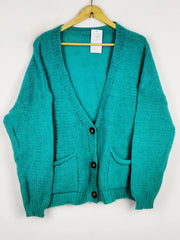 Buy online pre-used pre-loved 100% authentic & Original branded Unknown Brand (LS-19617) available in Pakistan. Top international brands avilable.