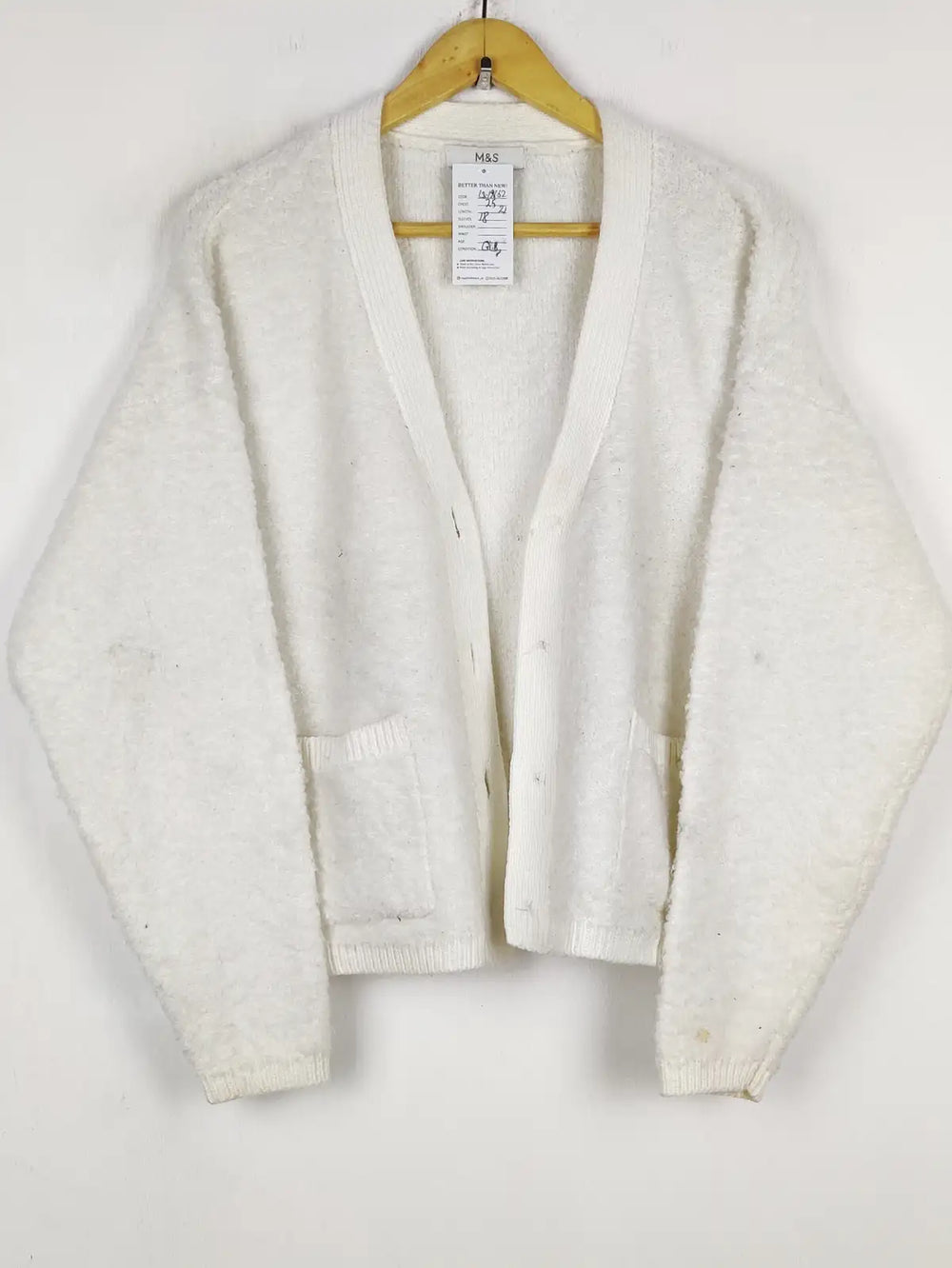 Buy online pre-used pre-loved 100% authentic & Original branded Marks & Spencer (LS-19662) available in Pakistan. Top international brands avilable.