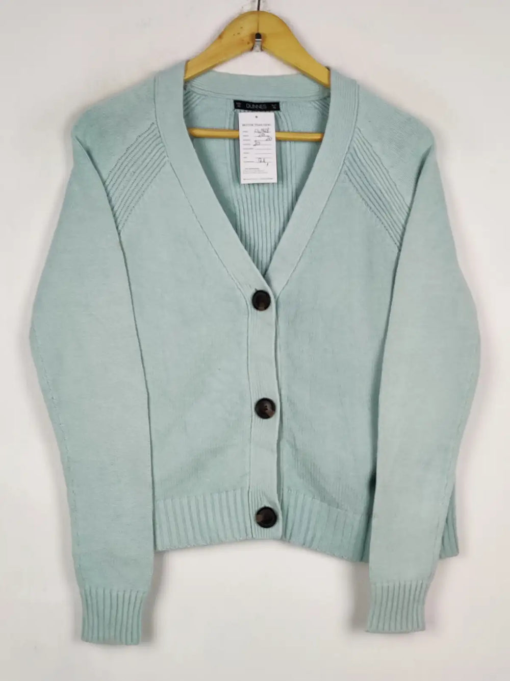 Buy online pre-used pre-loved 100% authentic & Original branded Dunnes Stores (LS-19668) available in Pakistan. Top international brands avilable.