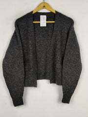 Buy online pre-used pre-loved 100% authentic & Original branded H&M (LS-19671) available in Pakistan. Top international brands avilable.