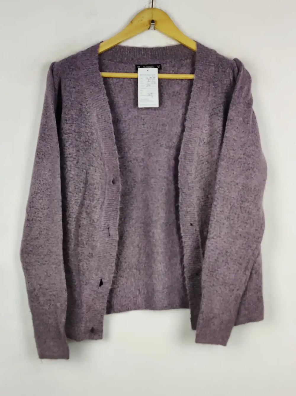 Buy online pre-used pre-loved 100% authentic & Original branded Dunnes Stores (LS-19679) available in Pakistan. Top international brands avilable.