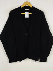 Buy online pre-used pre-loved 100% authentic & Original branded Primark (LS-19690) available in Pakistan. Top international brands avilable.