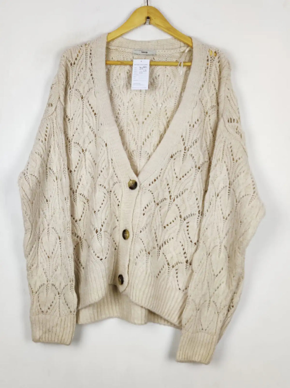 Buy online pre-used pre-loved 100% authentic & Original branded George (LS-19813) available in Pakistan. Top international brands avilable.
