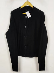 Buy online pre-used pre-loved 100% authentic & Original branded George (LS-19829) available in Pakistan. Top international brands avilable.