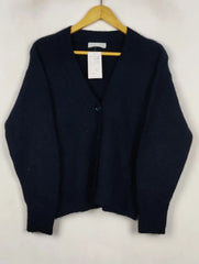 Buy online pre-used pre-loved 100% authentic & Original branded Primark (LS-19845) available in Pakistan. Top international brands avilable.