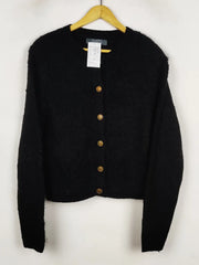 Buy online pre-used pre-loved 100% authentic & Original branded Primark (LS-19889) available in Pakistan. Top international brands avilable.