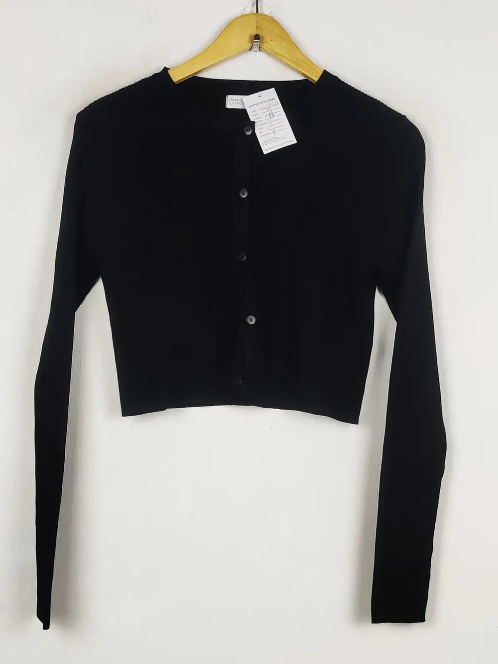 Buy online pre-used pre-loved 100% authentic & Original branded Primark (LS-19922) available in Pakistan. Top international brands avilable.