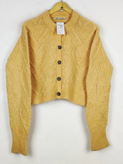 Buy online pre-used pre-loved 100% authentic & Original branded Zara (LS-19944) available in Pakistan. Top international brands avilable.