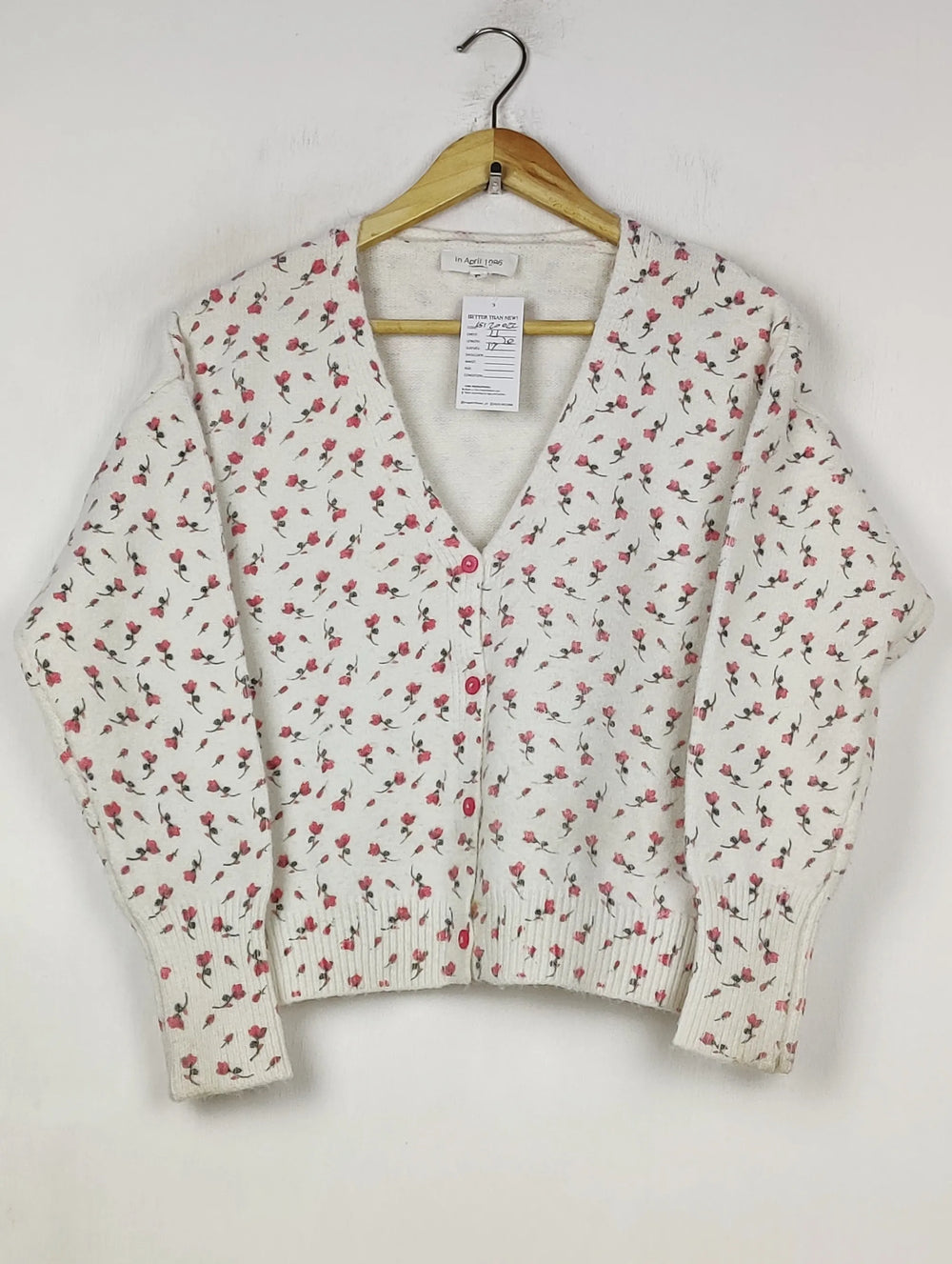 Buy online pre-used pre-loved 100% authentic & Original branded In April 1986 (LS-20022) available in Pakistan. Top international brands avilable.