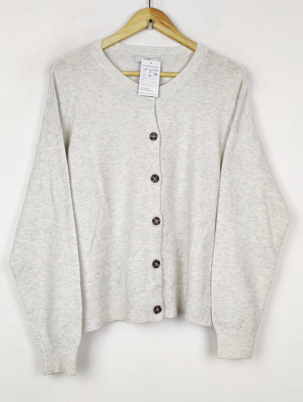 Buy online pre-used pre-loved 100% authentic & Original branded Marks & Spencer (LS-20063) available in Pakistan. Top international brands avilable.