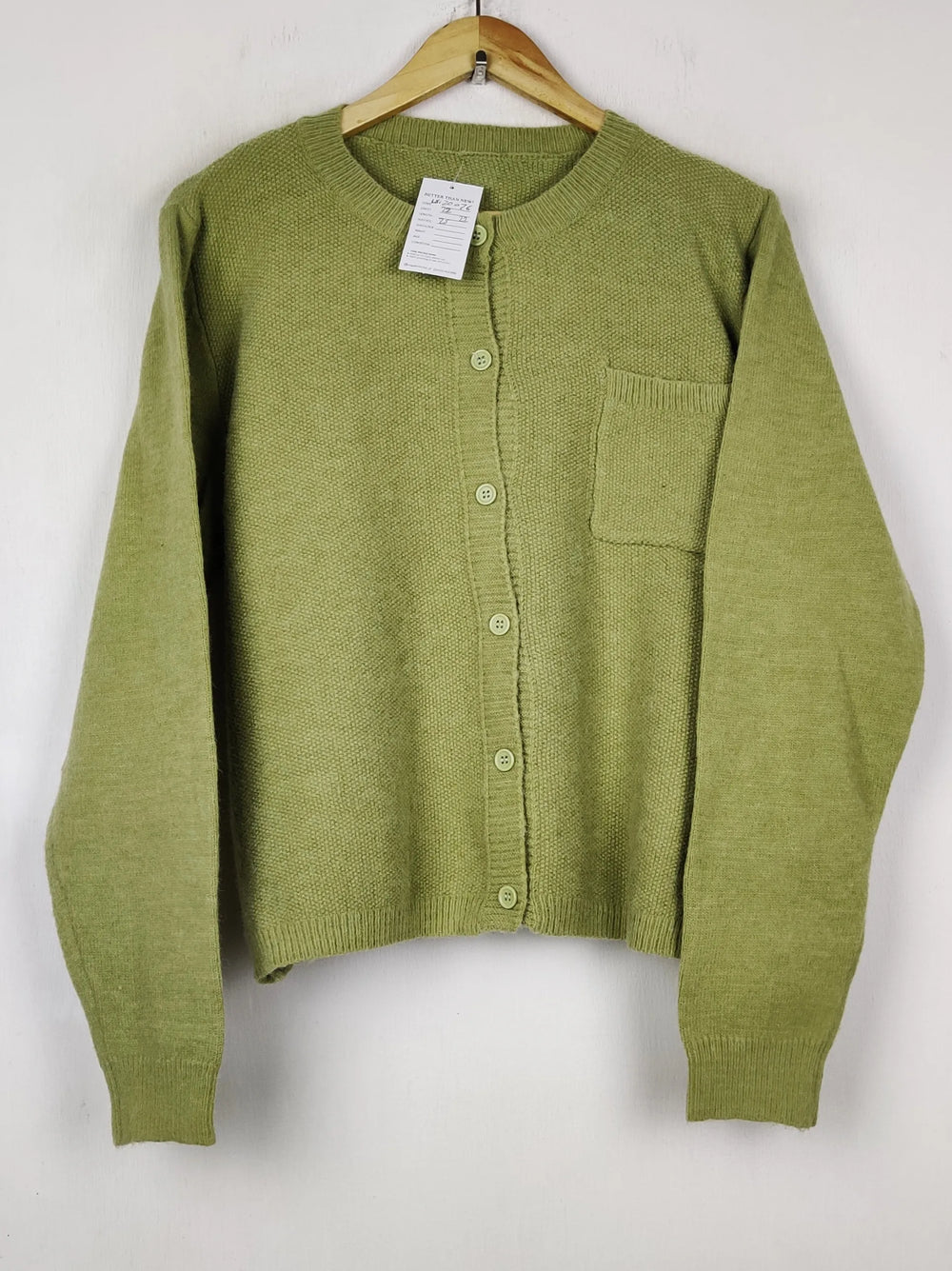 Buy online pre-used pre-loved 100% authentic & Original branded Unknown Brand (LS-20076) available in Pakistan. Top international brands avilable.
