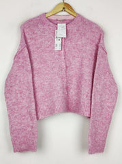 Buy online pre-used pre-loved 100% authentic & Original branded Urban Outfitters (LS-20108) available in Pakistan. Top international brands avilable.