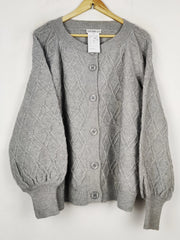 Buy online pre-used pre-loved 100% authentic & Original branded Gallery (LS-20113) available in Pakistan. Top international brands avilable.