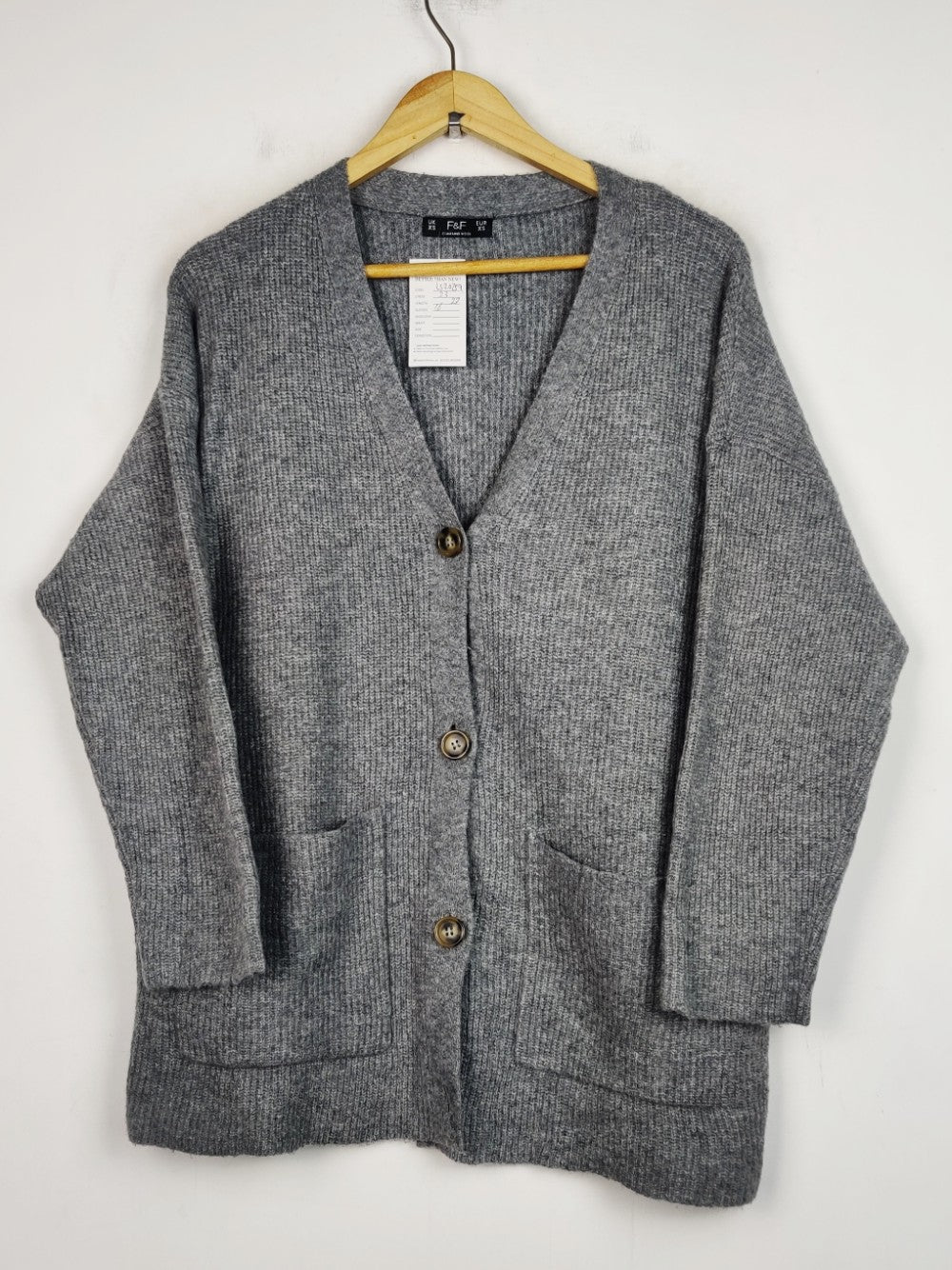 F&F (LS-20759)