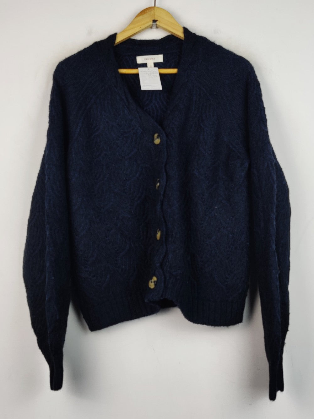 Pue Una (LS-21554)