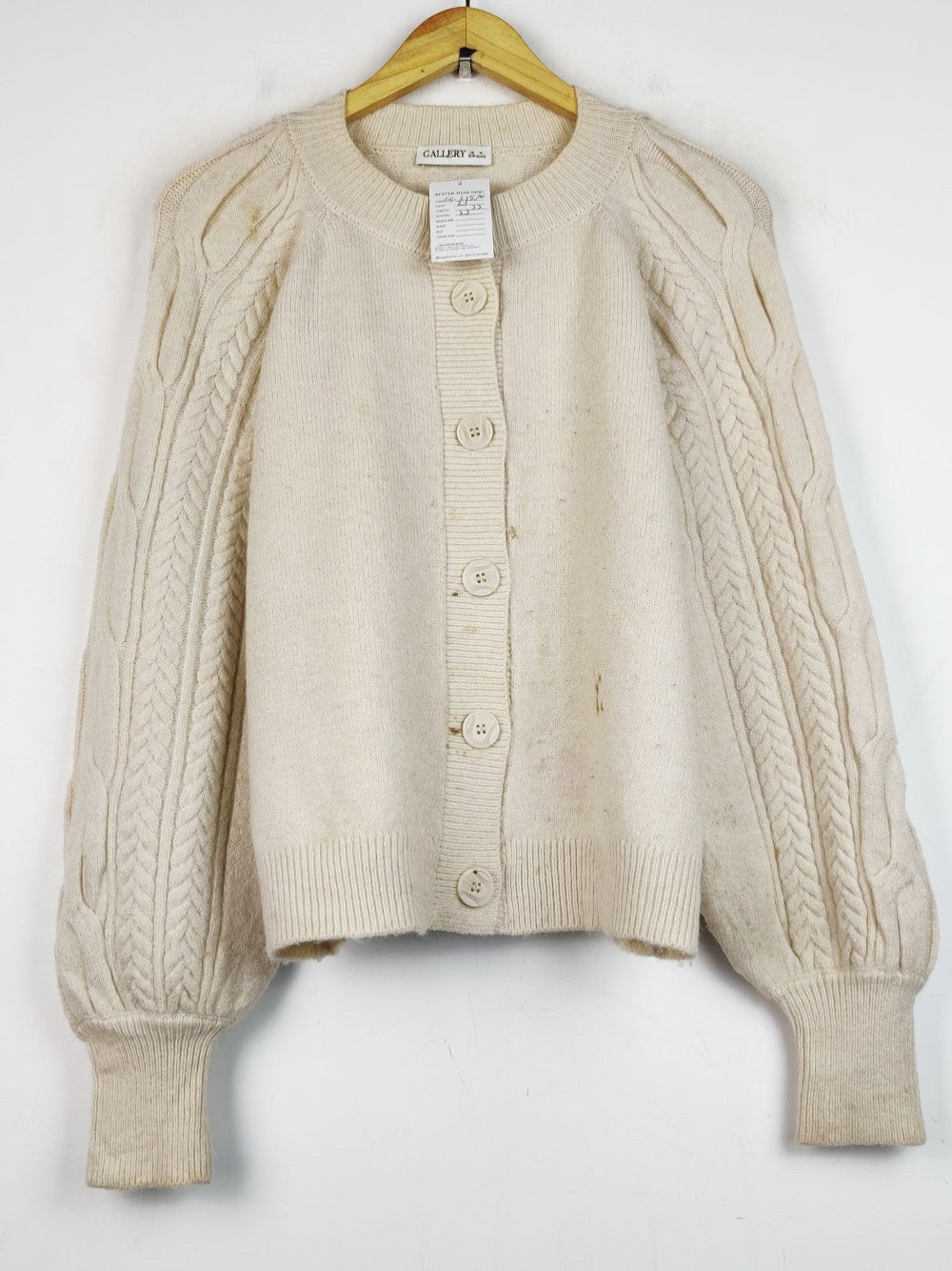 Gallery (LS-21570)