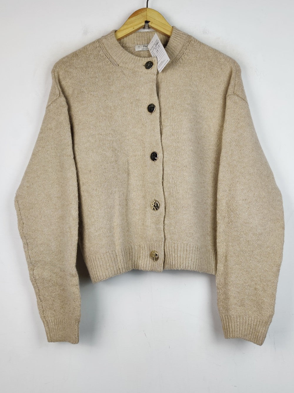 F&F (LS-21582)