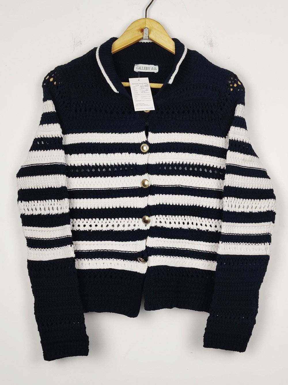 Gallery (LS-22038)