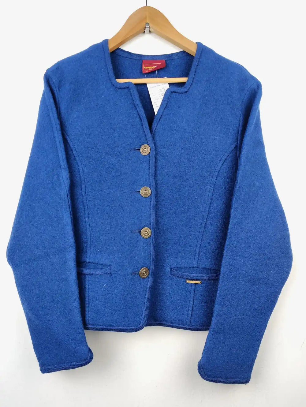 Buy online pre-used pre-loved 100% authentic & Original branded Geiger (LS-5278) available in Pakistan. Top international brands avilable.