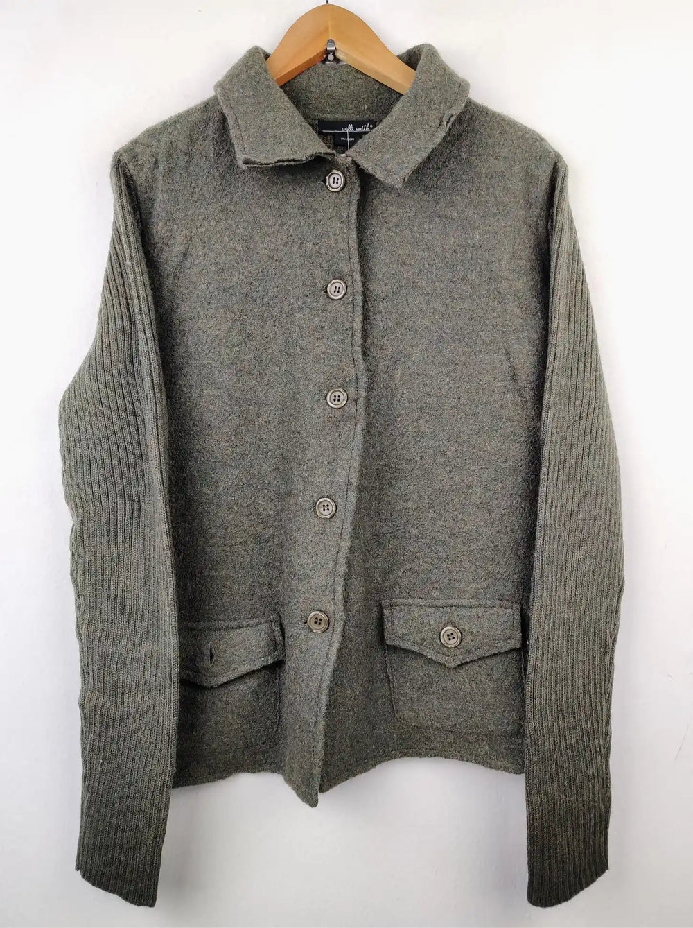 Buy online pre-used pre-loved 100% authentic & Original branded Willi Smith (LS-5345) available in Pakistan. Top international brands avilable.